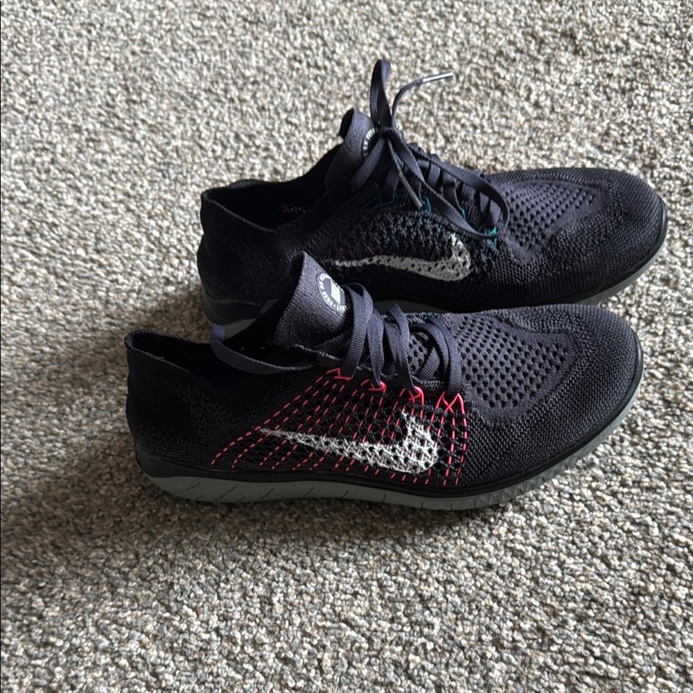Brand New Nike Free Flyknit
